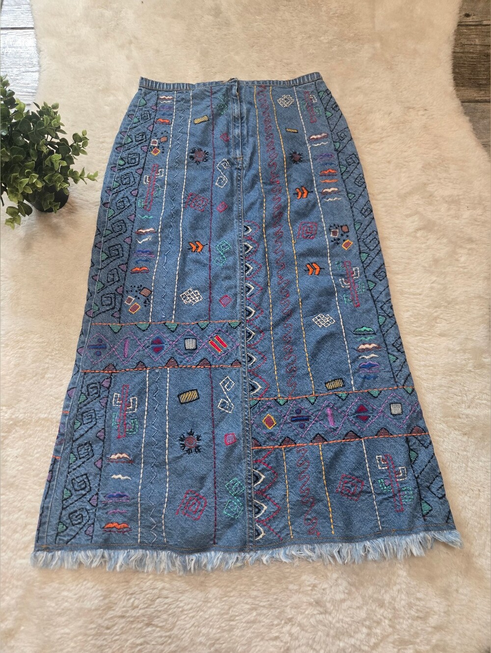 Chico's Design Vintage Embroidered Denim Maxi Fringed Boho Folk Skirt, 0 - 4/S - Picture 5 of 6